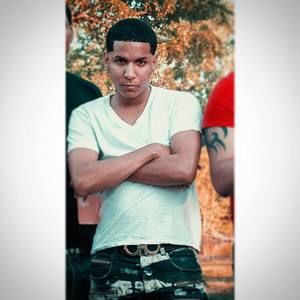 Meet your Posher, Luis